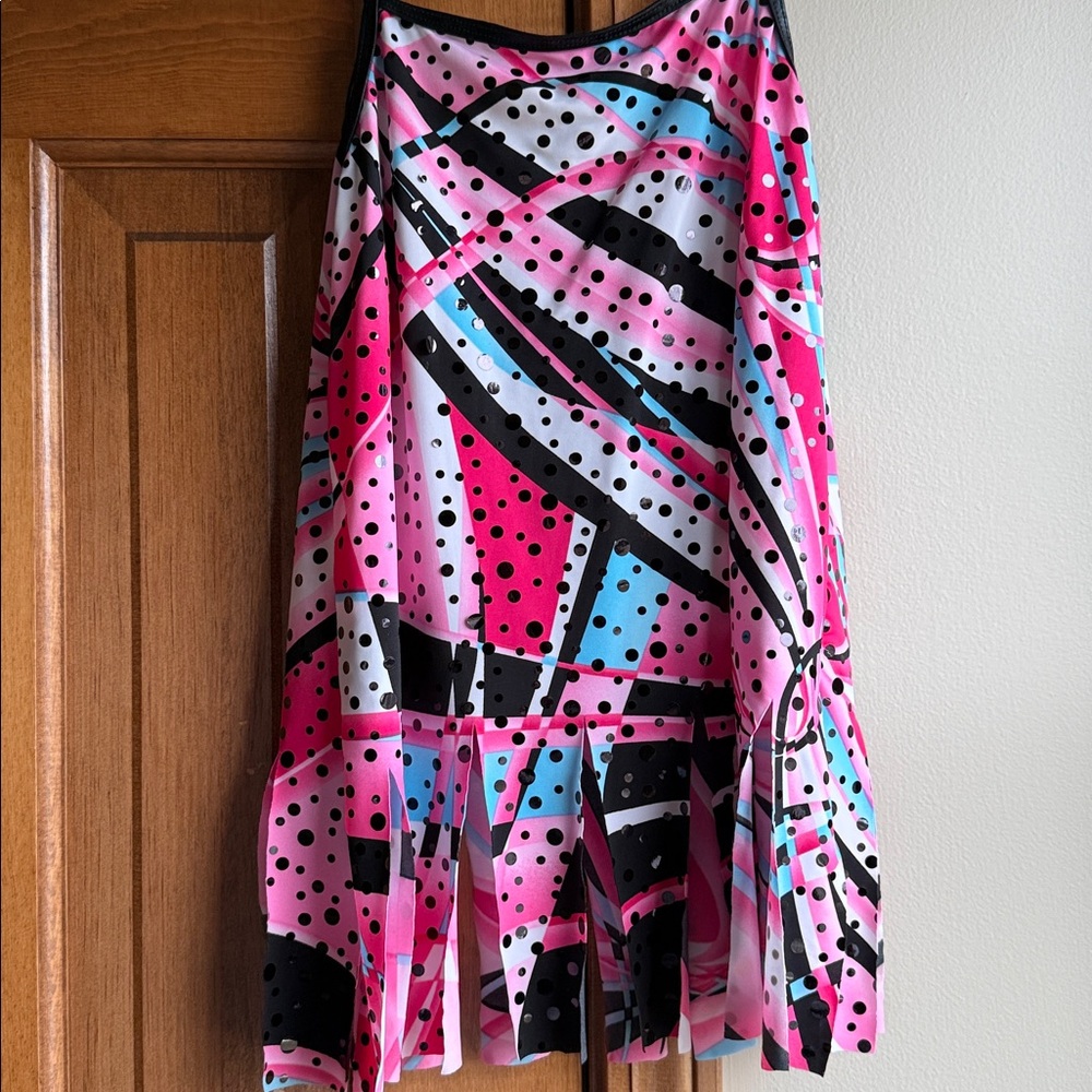 Girls Pink and Black 2 piece dance dress up - Picture 7 of 12